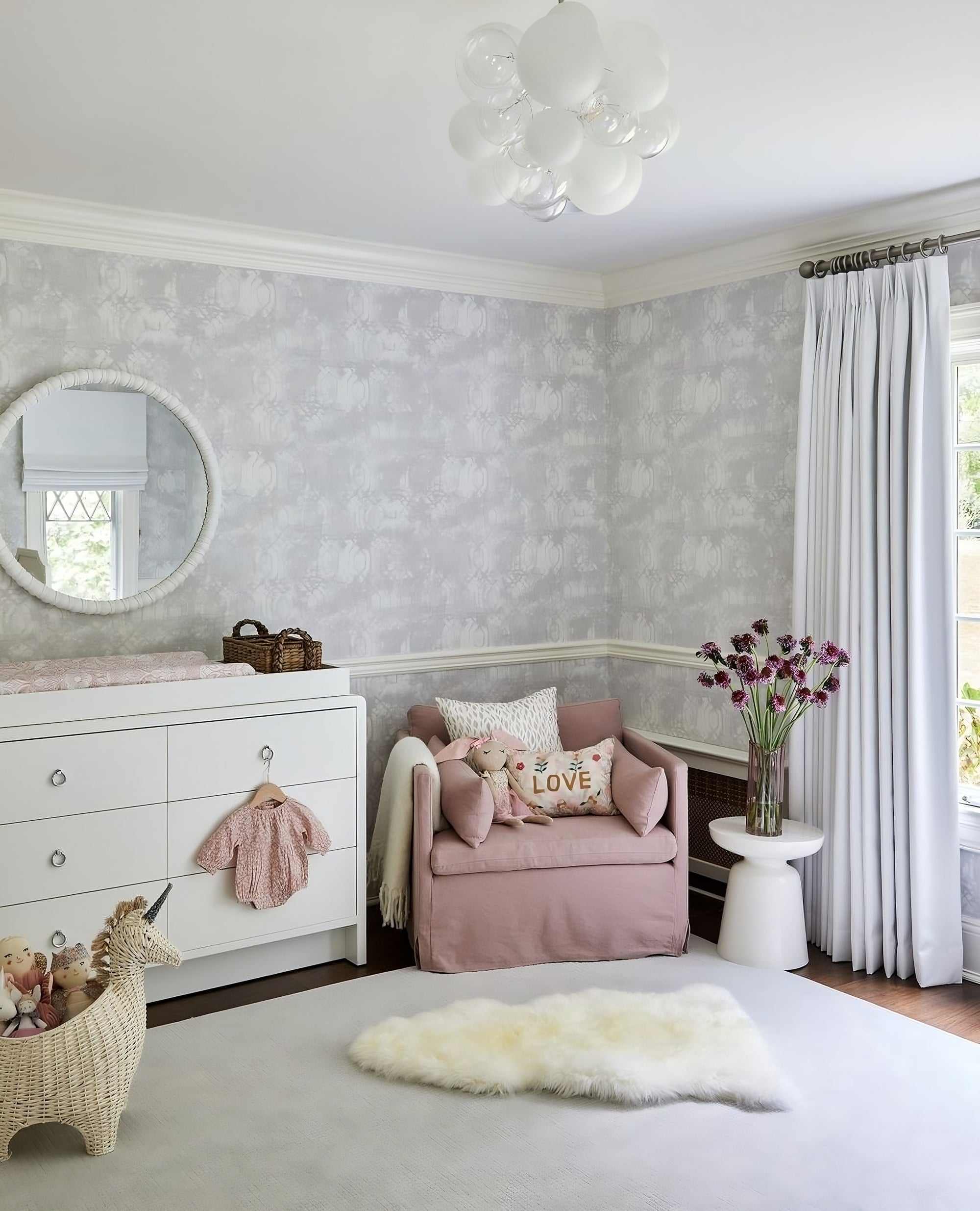 Frosted 25 Bubble Chandelier