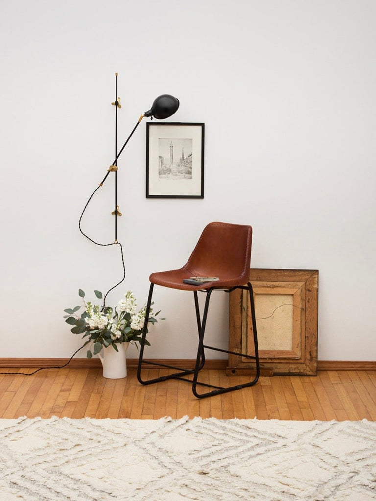 The Pole Sconce