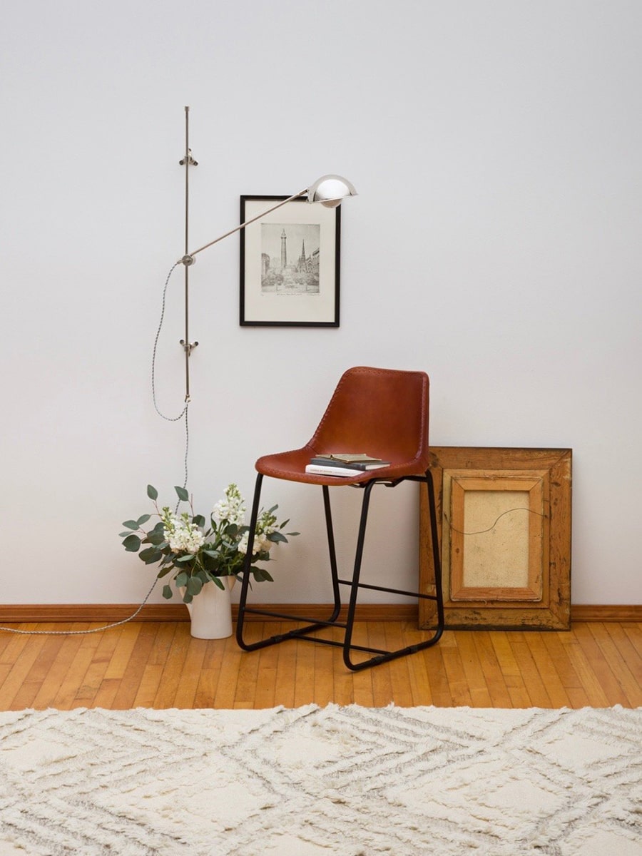 The Pole Sconce